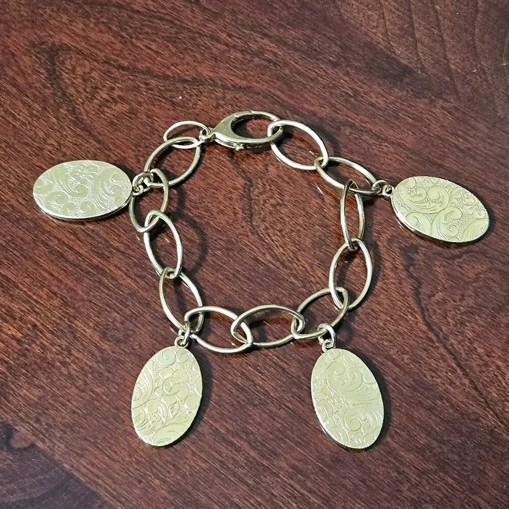 RARE MONICA RICH KOSANN FLORAL SCROLL OVAL 18K CHARM LOCKET PENDANT BRACELET